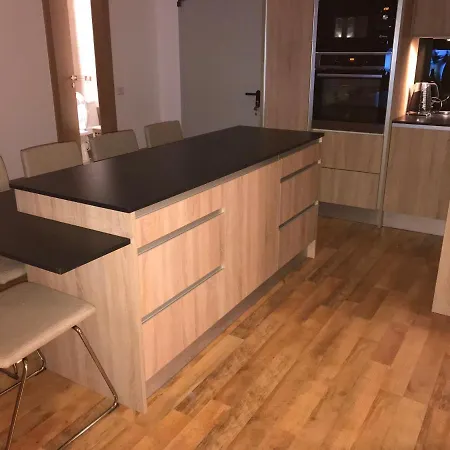 Mountain View Penthouse 2*