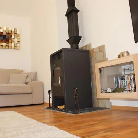 Mountain View Penthouse Apart-hotel 2*